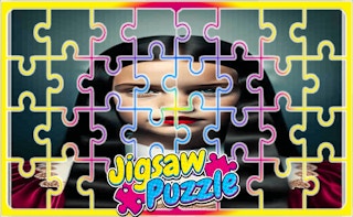 The Addams Family Perfect Fit Jigsaw